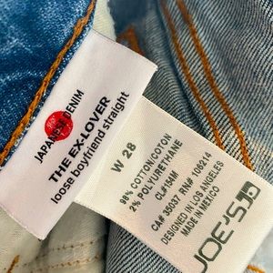 Joe’s Loose boyfriend straight jean